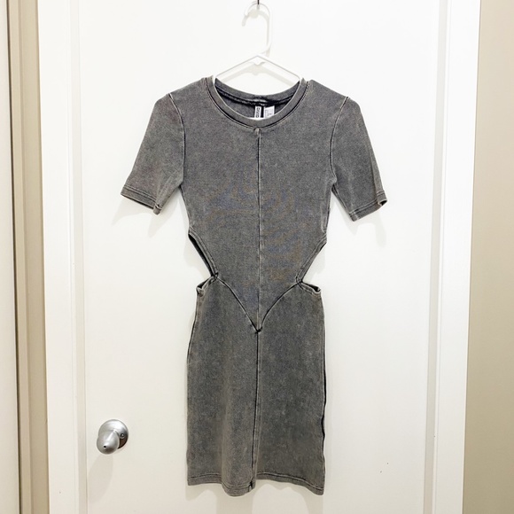 NWT DIVIDED Cotton Cut-Out Wash Rib Knit Midi Bodycon Stretch Dress Black Grey S - Picture 1 of 8